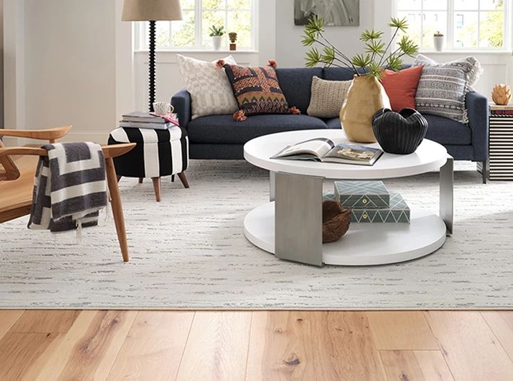 Style: Landmark Sliced Hickory | Color: Acadia