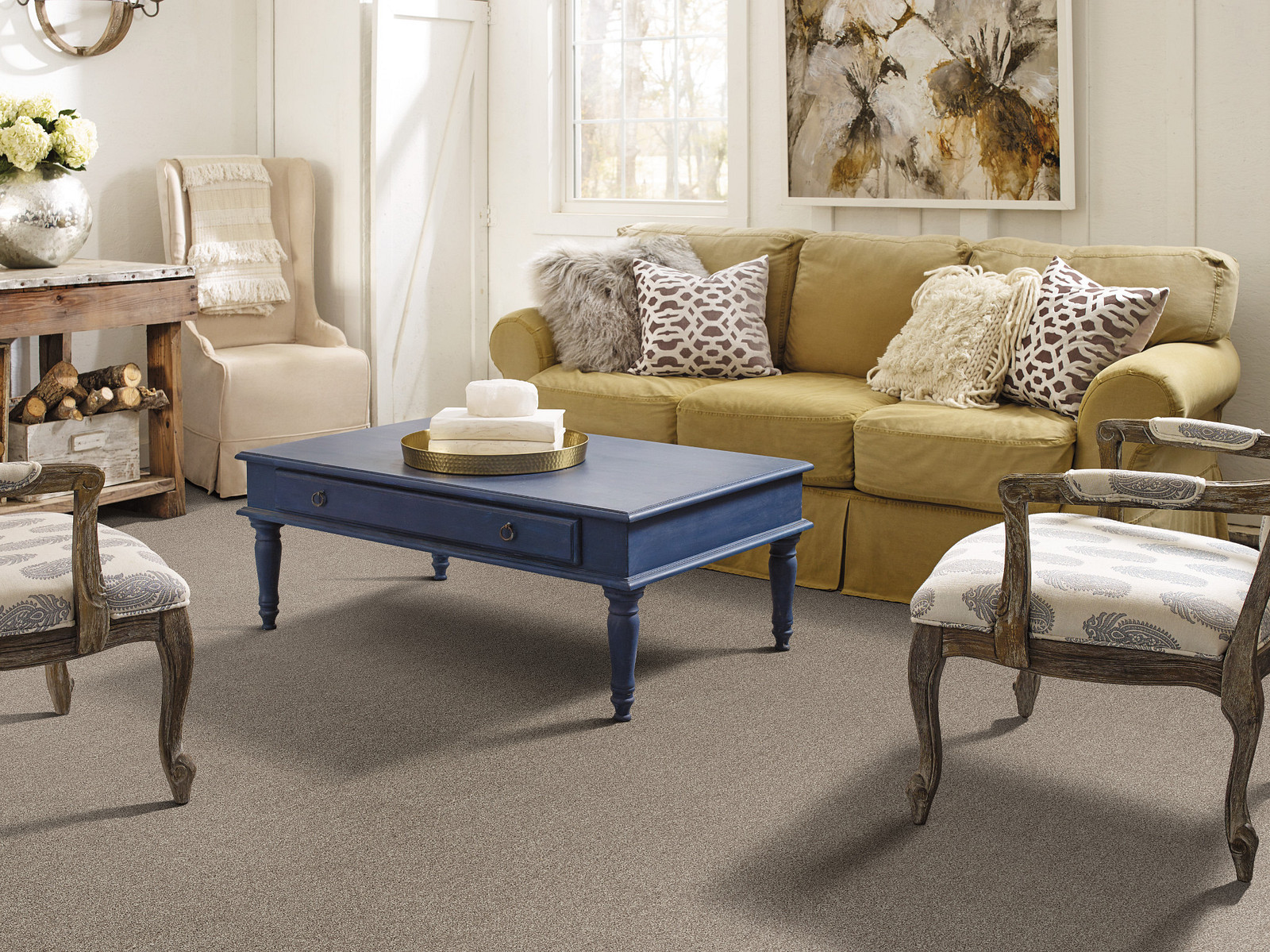 EA701 00501 carpet Room Scene - Old