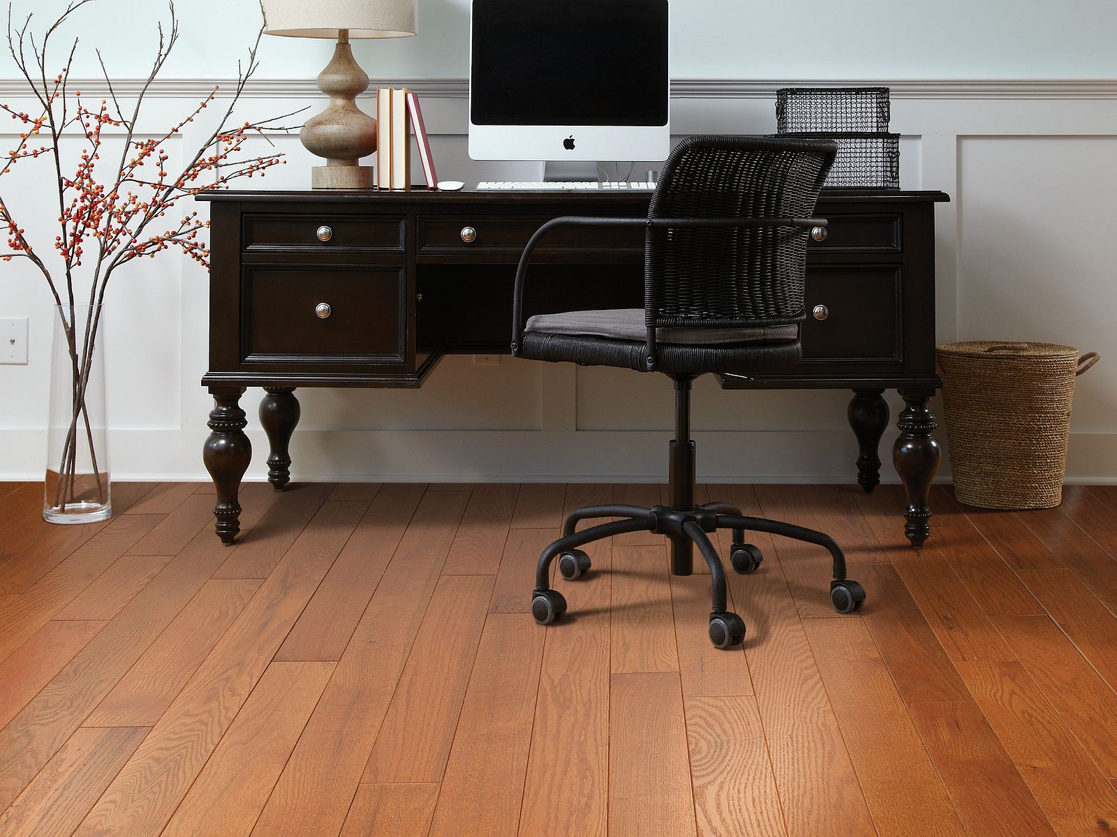 SW524 00609 hardwood Room Scene - Old